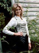 Olivia-Newton-Johnon-mc13