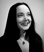 carolyn-jones-b35