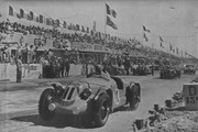 24 HEURES DU MANS YEAR BY YEAR PART ONE 1923-1969 - Page 19 49lm11-Delahaye-135-CS-Meyrat-Brunet-Grinard