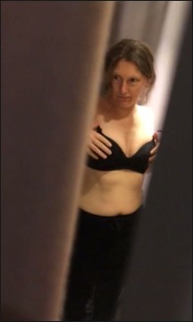 [Image: Voyeur13205141329.jpg]