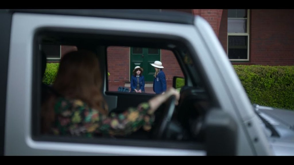 [Image: xrs14ui5sxv8.jpg]