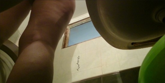 [Image: Voyeur12215131503.jpg]