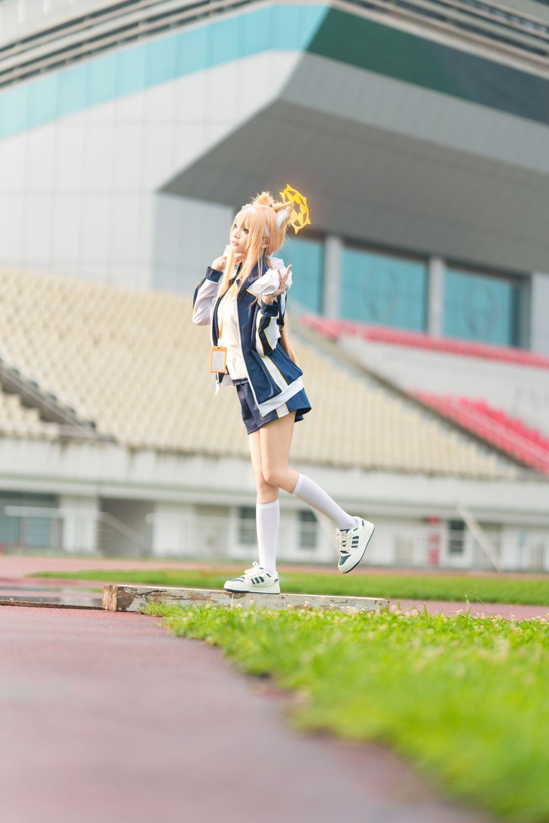 艾西Aiwest 碧蓝档案伊落玛丽体操服Cosplay写真图集 高清美图 44P (178MB)插图