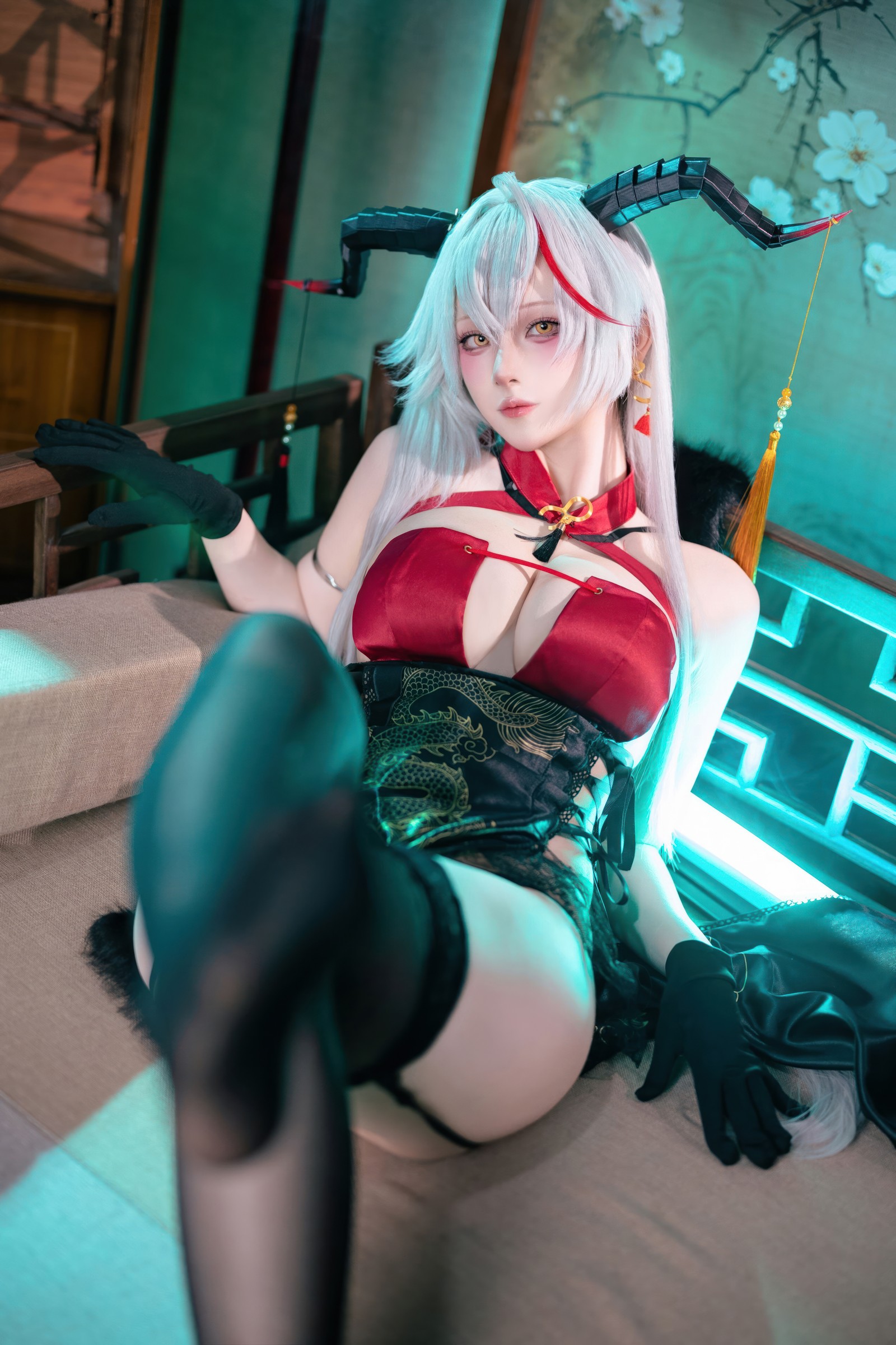 屿鱼 Yuyu 碧蓝航线 埃吉尔 旗袍 Cosplay 写真图集（50P｜990MB）插图1