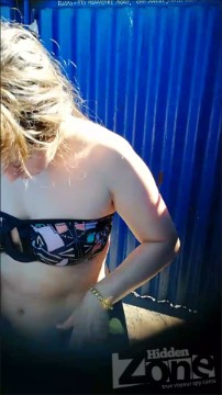 [Image: Voyeur3155145337.jpg]