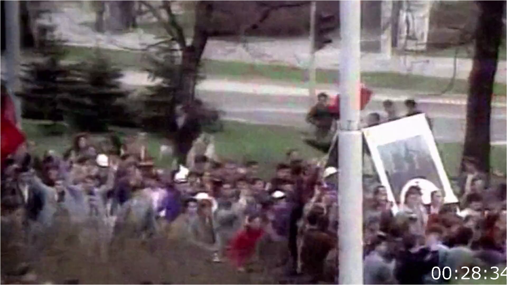 [Image: 4pwk76kqw6cf.png]