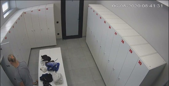 [Image: Voyeur21955114403.jpg]