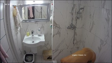 [Image: Voyeur6225140812.jpg]