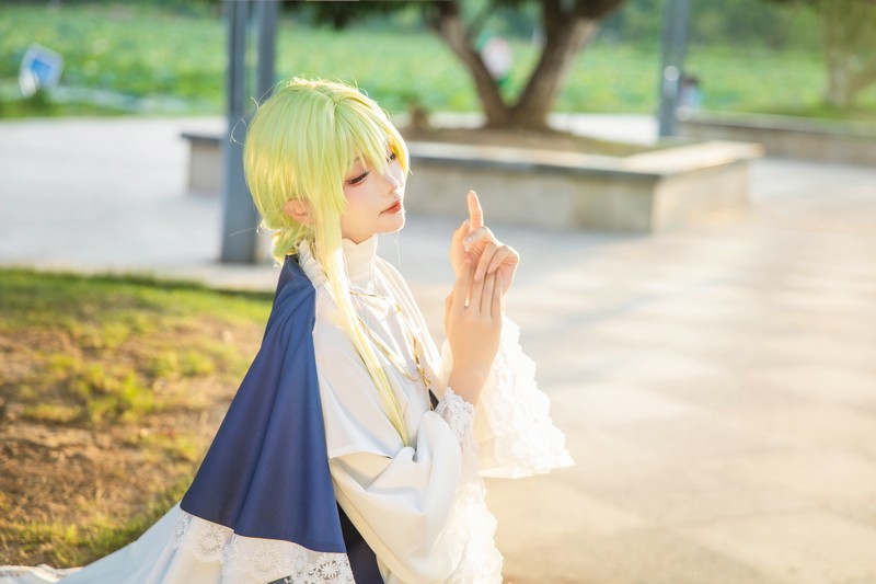 艾西Aiwest 白圣女塞西莉亚Cosplay写真图集 高清美图合集 24P (121.1M)插图1