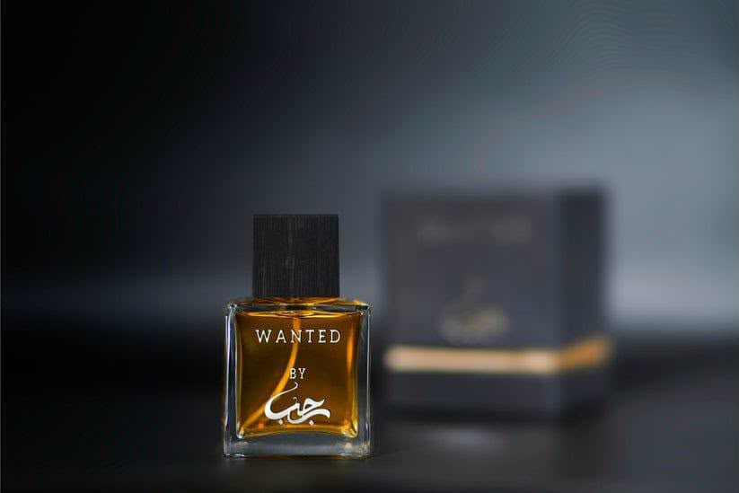 Perfume Packaging and Flacon Angle