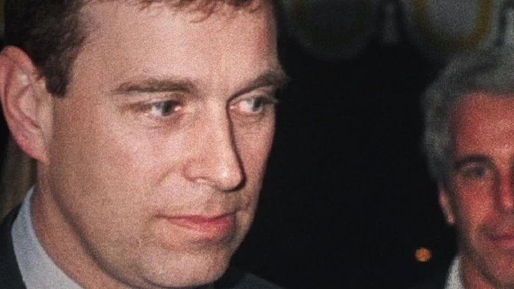 [Image: 0hjv3q6iyar1.jpg]