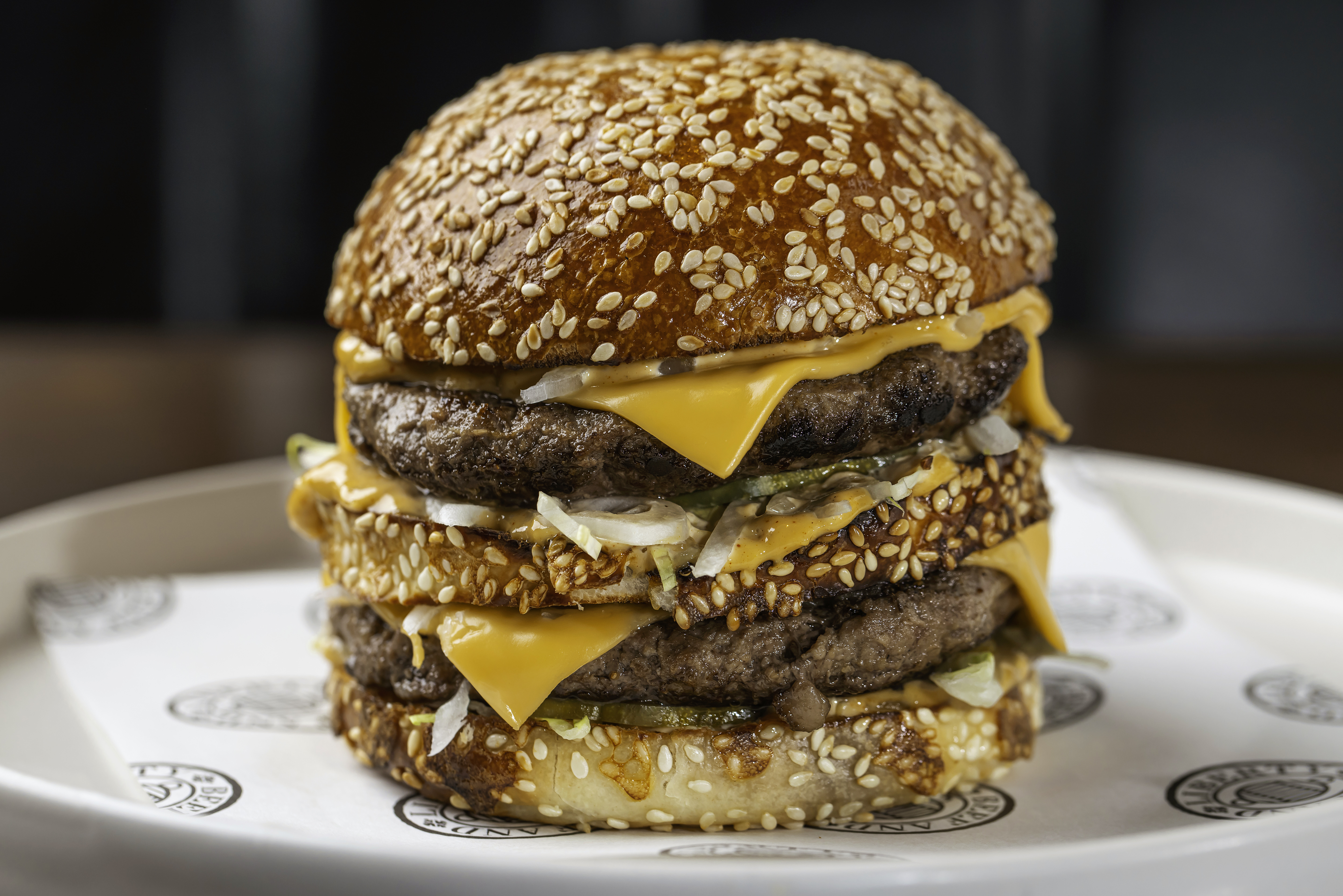 National Cheeseburger Day: Chicagoland's Best Burgers Take Center Stage - Food & Beverage Magazine