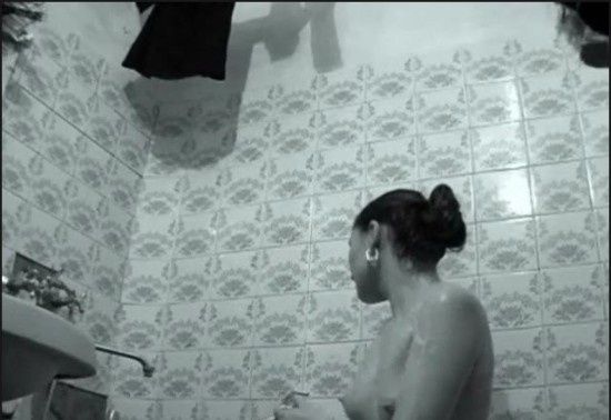 [Image: Voyeur2515145411.jpg]