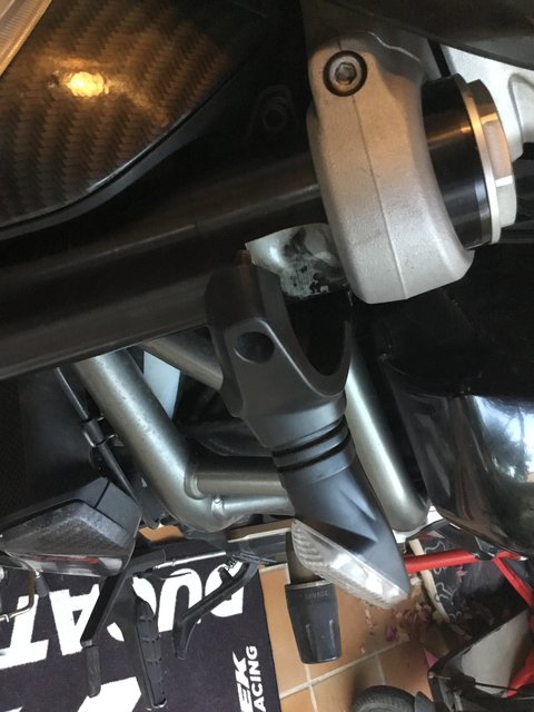 EA5140F8-1DA3-4674-B27D-31966CE691F9