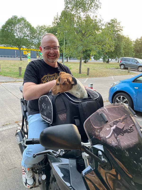 886053b1-75cf-4fcb-a75a-325c9cdd95cc