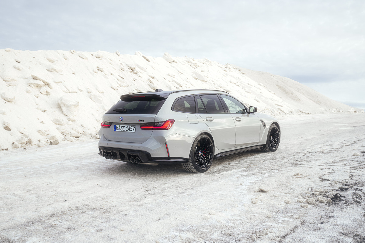 P90468166_highRes_the-first-ever-bmw-m