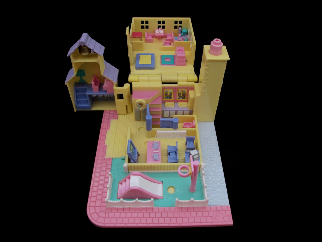 1993 Schoolhouse Polly Pocket (2)