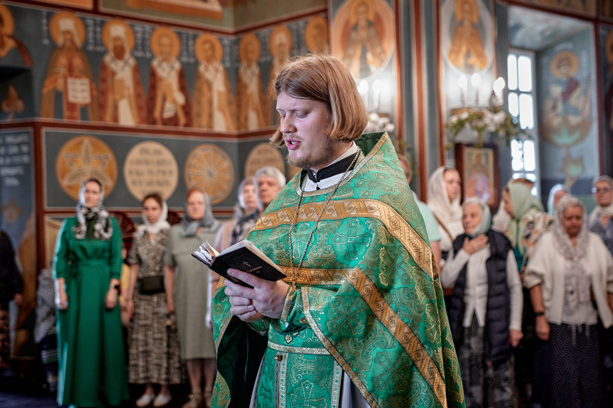 Empty-Name-276-resized