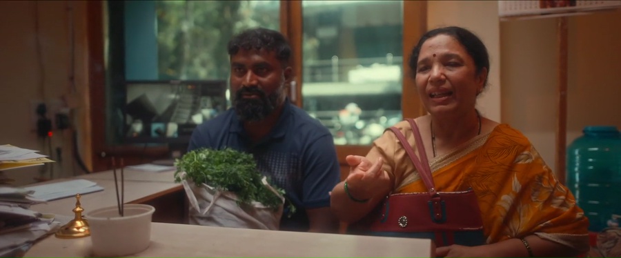 Family Drama 2024 WebRip [Kannada] 480p, 720p ESub Screenshot