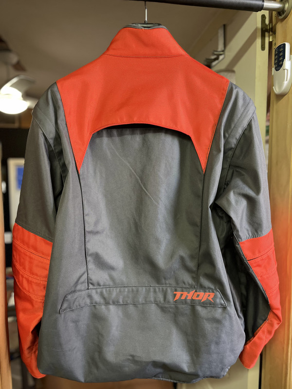 86A82057-C69C-44D2-975D-3A04853A4935