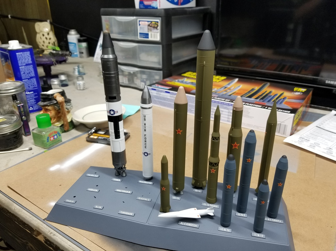 WIP: Monogram USA/USSR Missile kit 1:144 - Space - Finescale