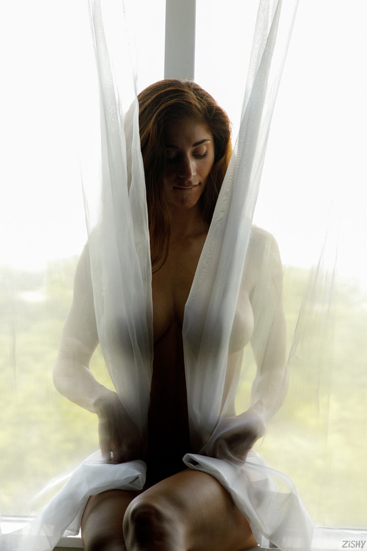 full_086_1255371449540228