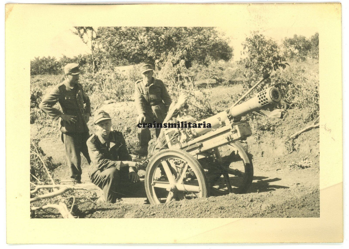 Orig. Foto Gebirgsjäger mit Gebirgshaubitze Geschütz in Karpathen Rumänien 1944