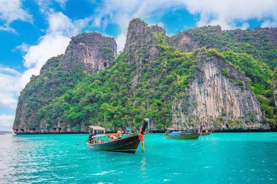 5-Day Phuket Paradise Itinerary | Phi Phi Island Tour — Destinationz Travel Consultants