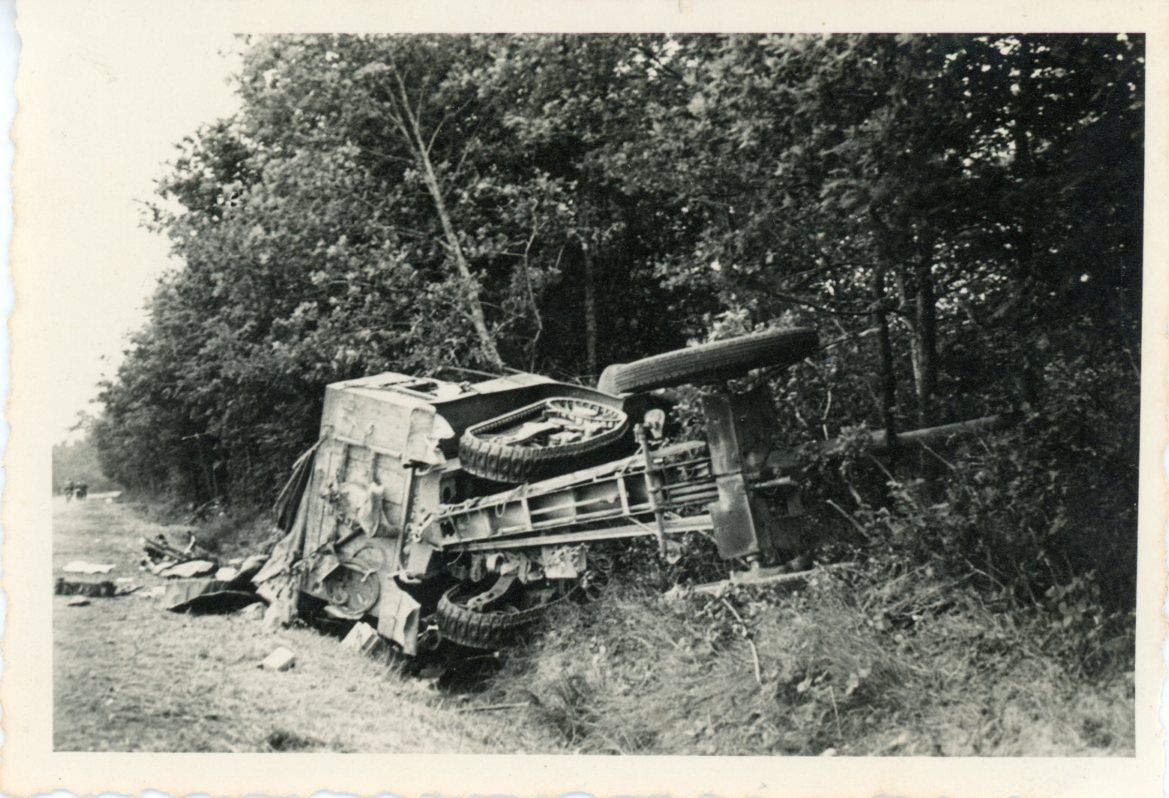 Kämpfe zerstörung belgien Halbkette LKW British 