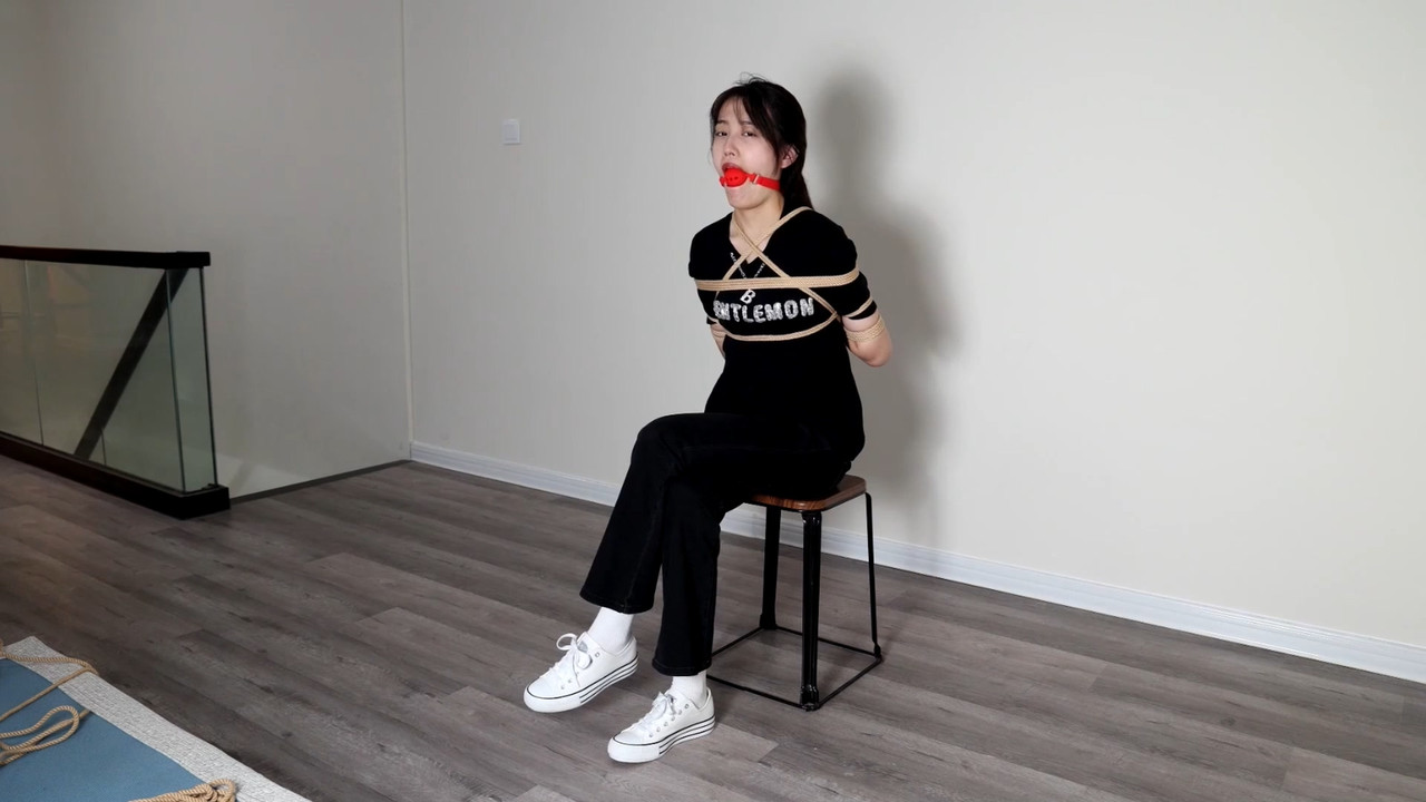 吴越原创 又直又细大长腿 文静试镜.mp4_20220907_092403.619