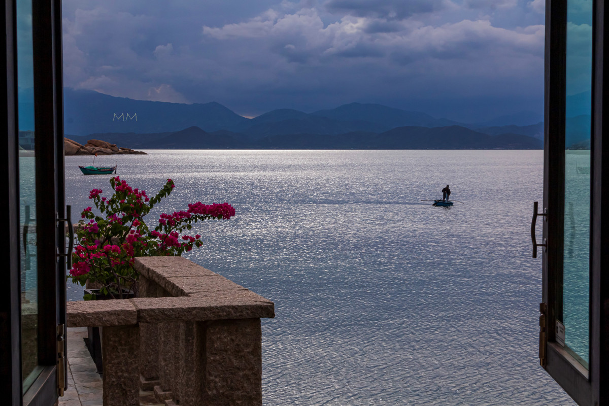[Image: Cam-Ranh-1-mm.jpg]