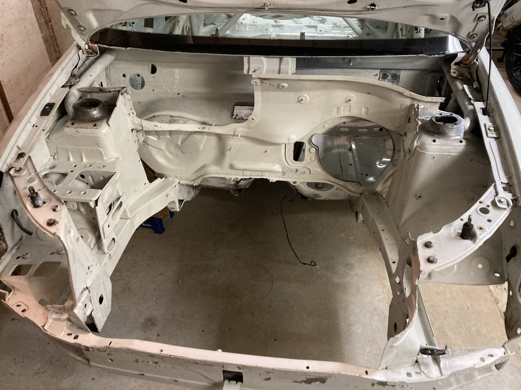 E7FECB98-A62C-4C05-8608-283F2300D076