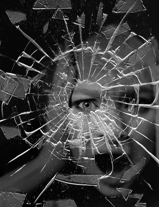 Shattered Glassy Grunge