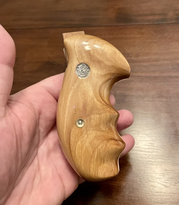 770EF5CE-5BD4-42B6-87E4-B9E0270BD19B