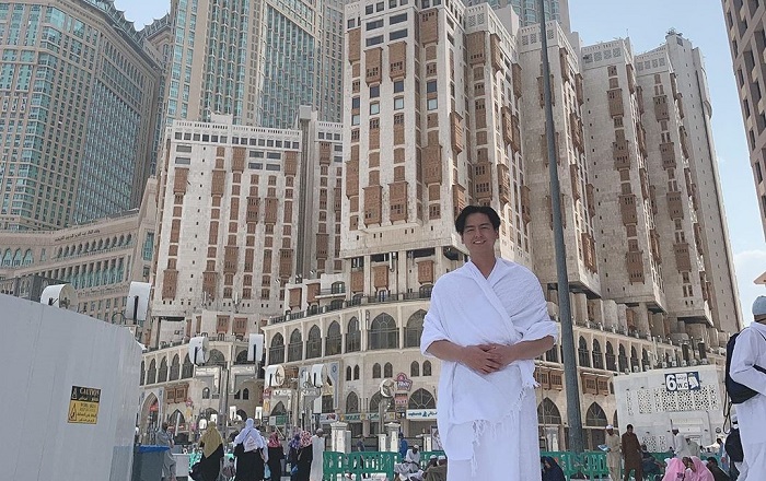 Roger Danuarta di Mekkah