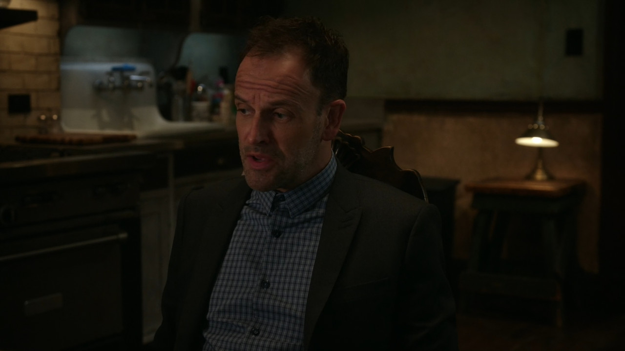 Elementary (2012) - S06E13 - Breathe (1080p AMZN WEB-DL x265 RZe