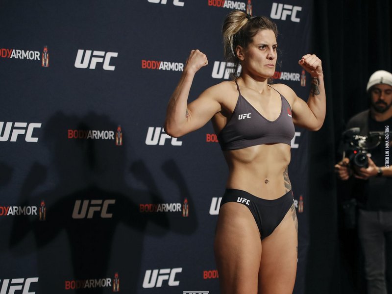 UFC се разделиха с 10 от състезателите си