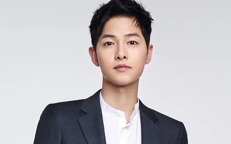 Song-Joong-Ki-width-800-format.webp