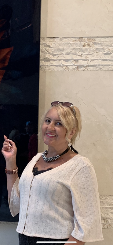 5DCF21BC-EB9A-4D04-822A-BCBB6CD54960