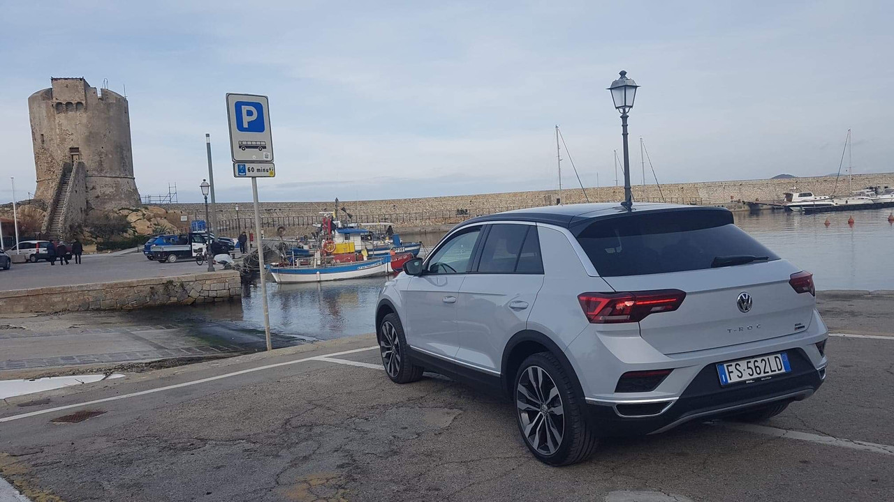 A4F85563-DEEE-469C-AC44-C23B1DD3BEB5