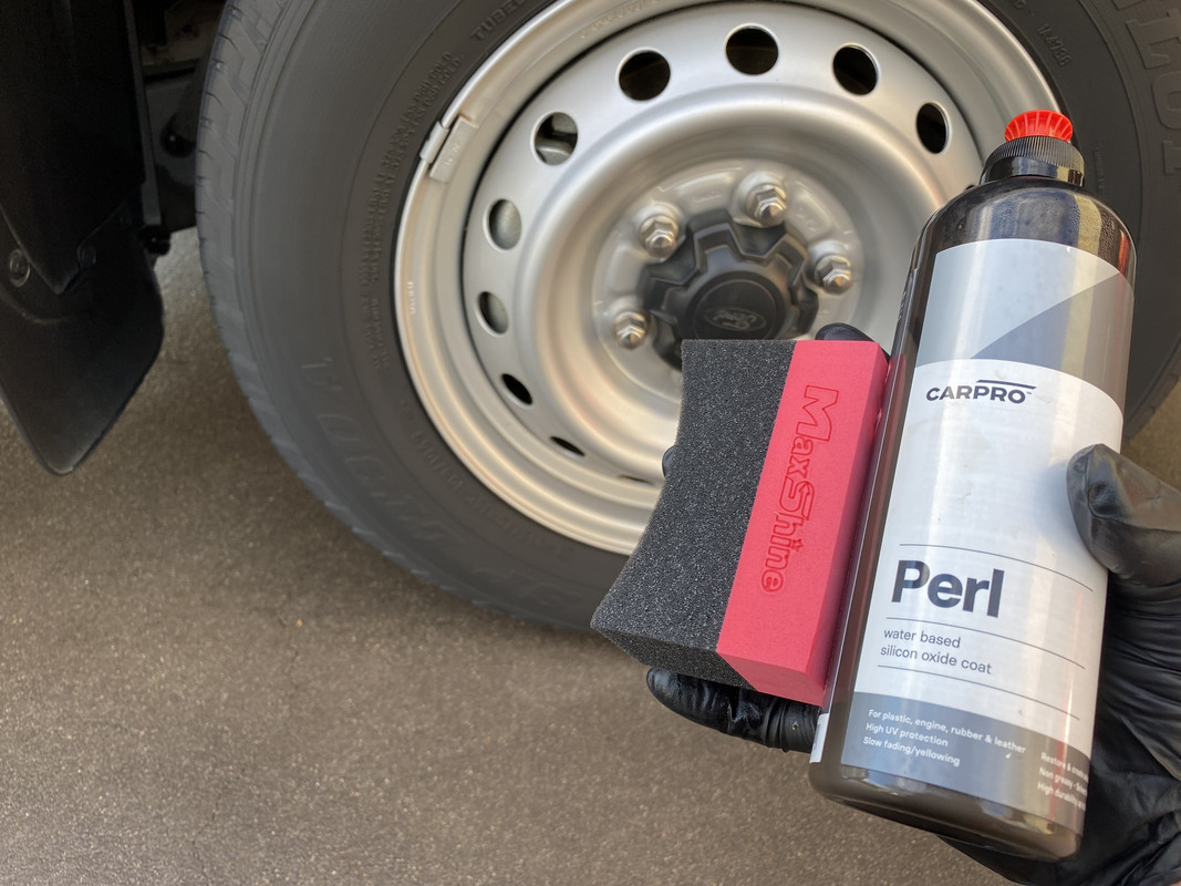 CARPRO Tire Swipe Applicator