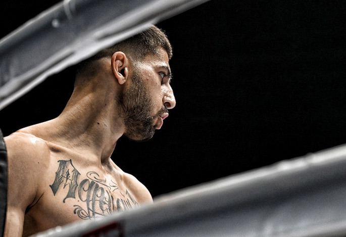 Илиян Адрианов след BKFC 58: Без ръкавици боят става по-вълнуващ и интересен