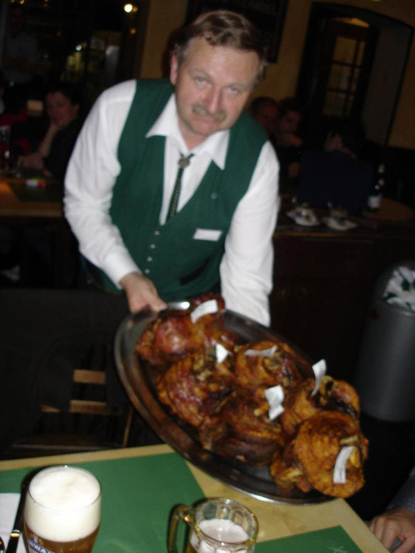 398135_2347811584127_398429852_n