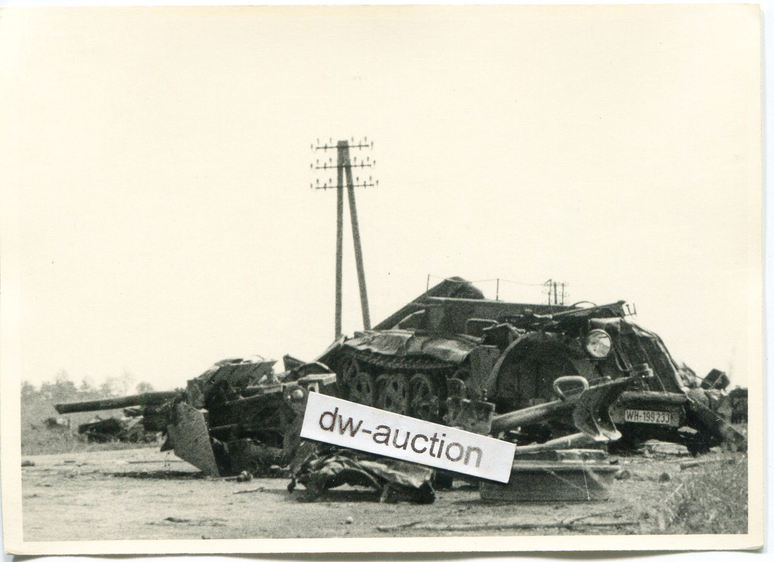 257 Infanterie Division , zerstörtes dt. SdKfz m