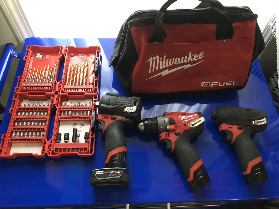 6565E264-A1EC-4C87-9953-72DF7B5EE435