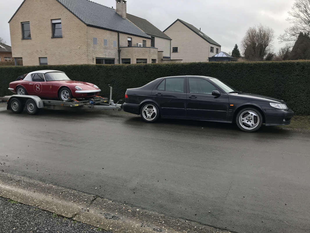 4D298B71-F8F7-45F1-8263-24C5FB403245