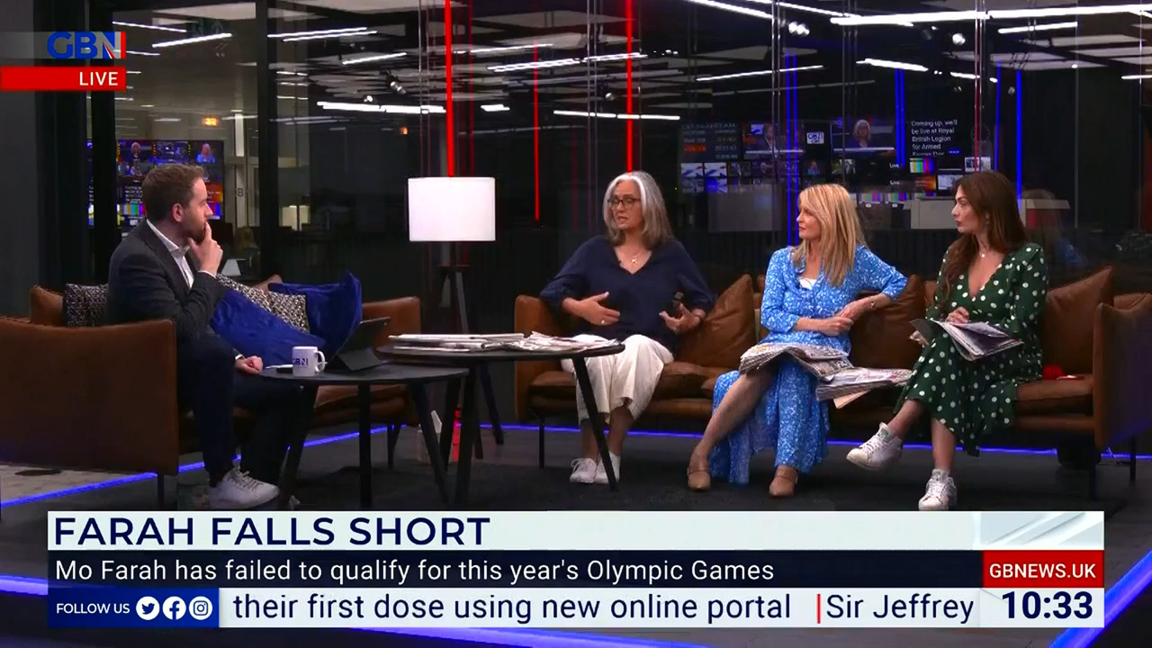 06.26 - 10.00.00 - Saturday Live. Opinion, news and a bit of fun on S....ts_snapshot_34.43.851