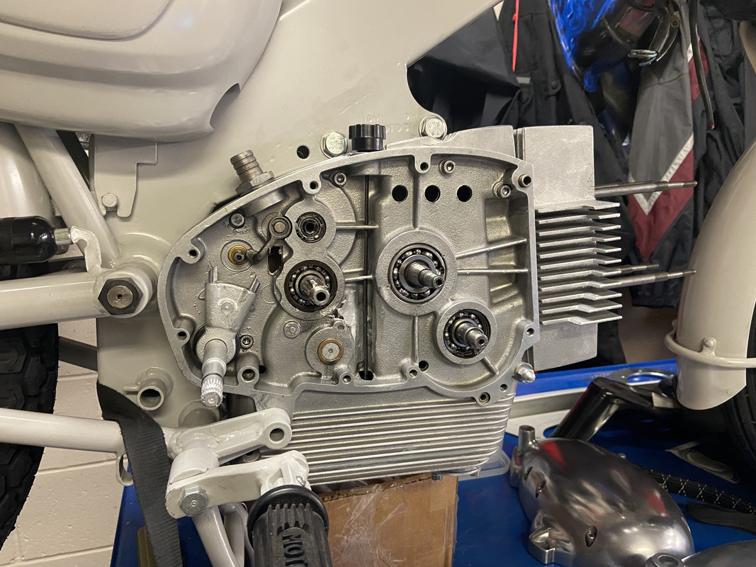 72B0E696-C6C1-4E6E-A93D-0228FA1222C1