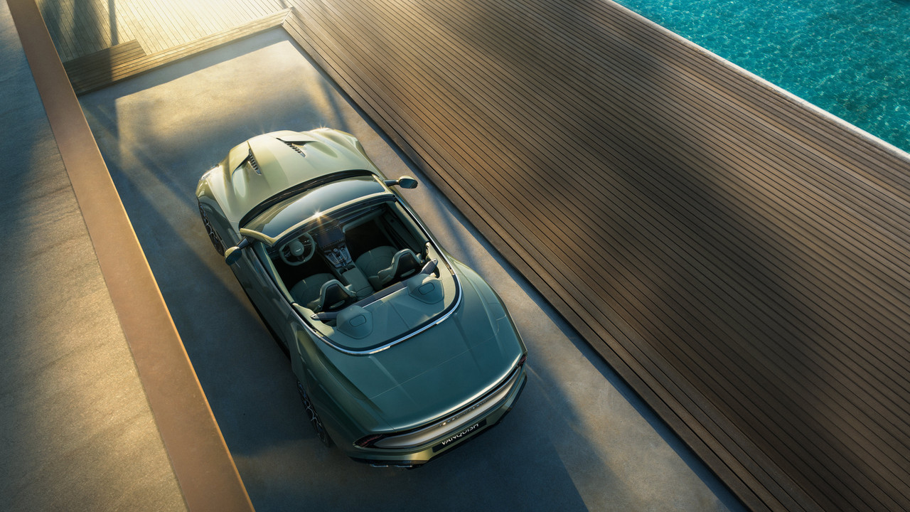 AstonMartinVanquishVolante_10