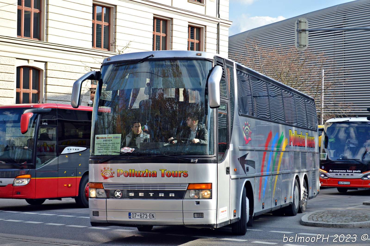 52FBA935-3617-4292-A402-FFF7E81060AA